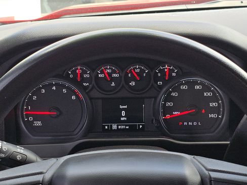 Used 2020 Chevrolet Silverado 1500 Custom w/ Custom Value Package image 30