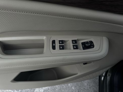 New 2026 Volkswagen Atlas SEL Premium R-Line image 24