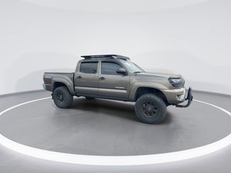 Used 2013 Toyota Tacoma PreRunner w/ TRD Off-Road Pkg video 2