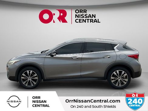 Used 2018 INFINITI QX30 AWD w/ Cargo Package image 8