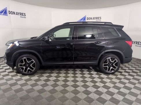 Used 2023 Honda Passport Elite image 2