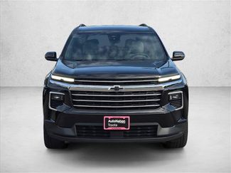 Used 2025 Chevrolet Traverse LT FWD video 2