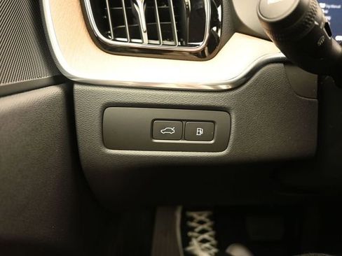 New 2026 Volvo XC60 T8 Plus w/ Protection Package Premier AWD/4WD image 30