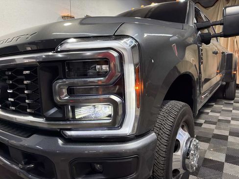Used 2025 Ford F350 Platinum w/ FX4 Off-Road Package AWD/4WD image 8