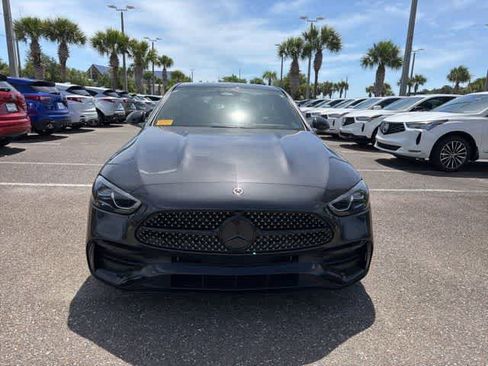 Used 2022 Mercedes-Benz C 300 4MATIC Sedan image 5