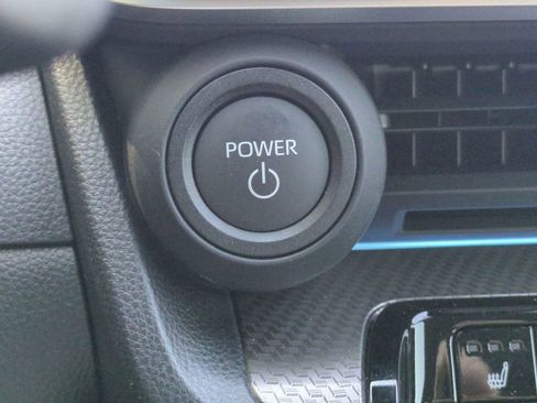 Certified 2026 Toyota Prius XLE image 29