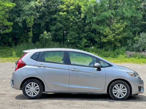 Used 2017 Honda Fit LX image 7
