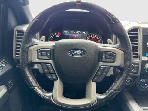 Used 2018 Ford F150 Raptor w/ Equipment Group 802A Luxury AWD/4WD image 19