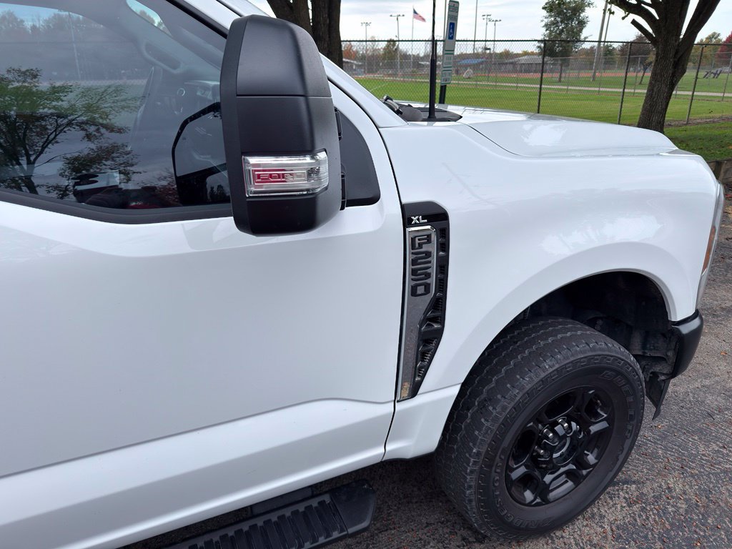 Used 2026 Ford F250 XL w/ Snow Plow Prep Package AWD/4WD image 9