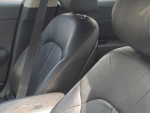 Used 2017 Kia Optima EX w/ Premium Package image 17