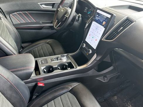 Used 2023 Ford Edge ST-Line AWD/4WD image 17