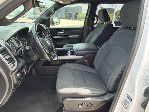 Used 2021 RAM 1500 Big Horn AWD/4WD image 5