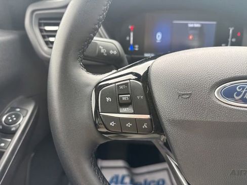 Used 2023 Ford Escape Active AWD/4WD image 16