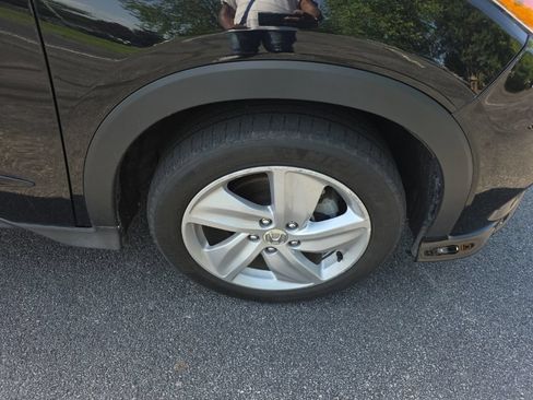 Used 2019 Honda HR-V EX image 9