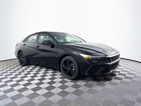 New 2026 Hyundai Elantra Sport FWD image 10