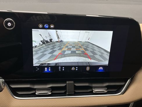 New 2026 Chevrolet Equinox ACTIV w/ Convenience Package III image 6