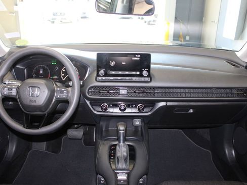 Certified 2025 Honda HR-V LX image 24