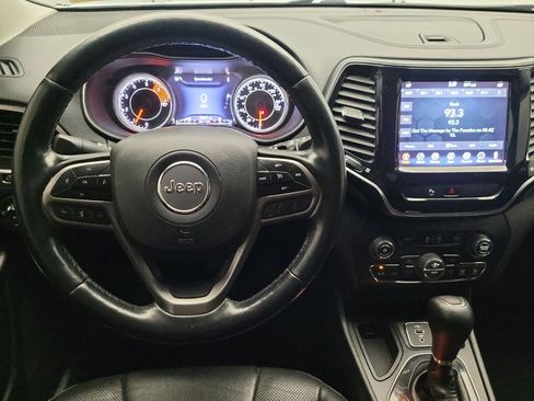 Used 2020 Jeep Cherokee Limited image 22