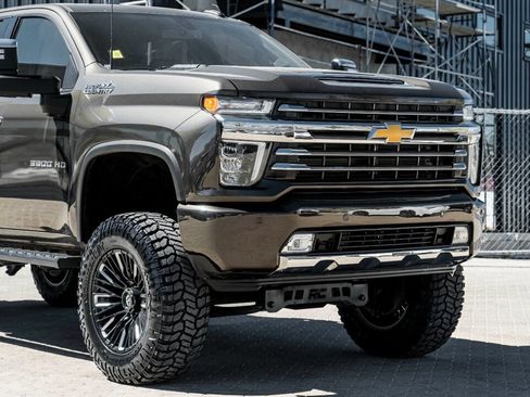 Used 2020 Chevrolet Silverado 3500 High Country w/ Gooseneck/5TH Wheel Package image 8