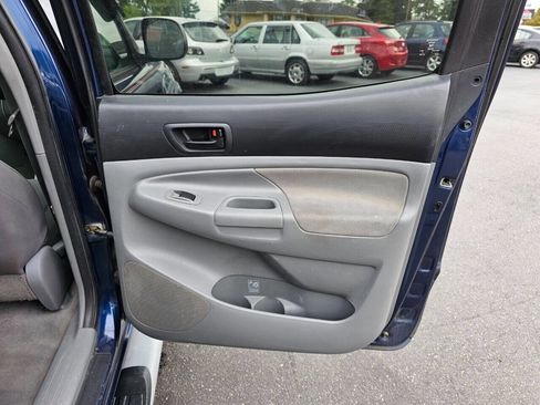 Used 2007 Toyota Tacoma PreRunner image 36