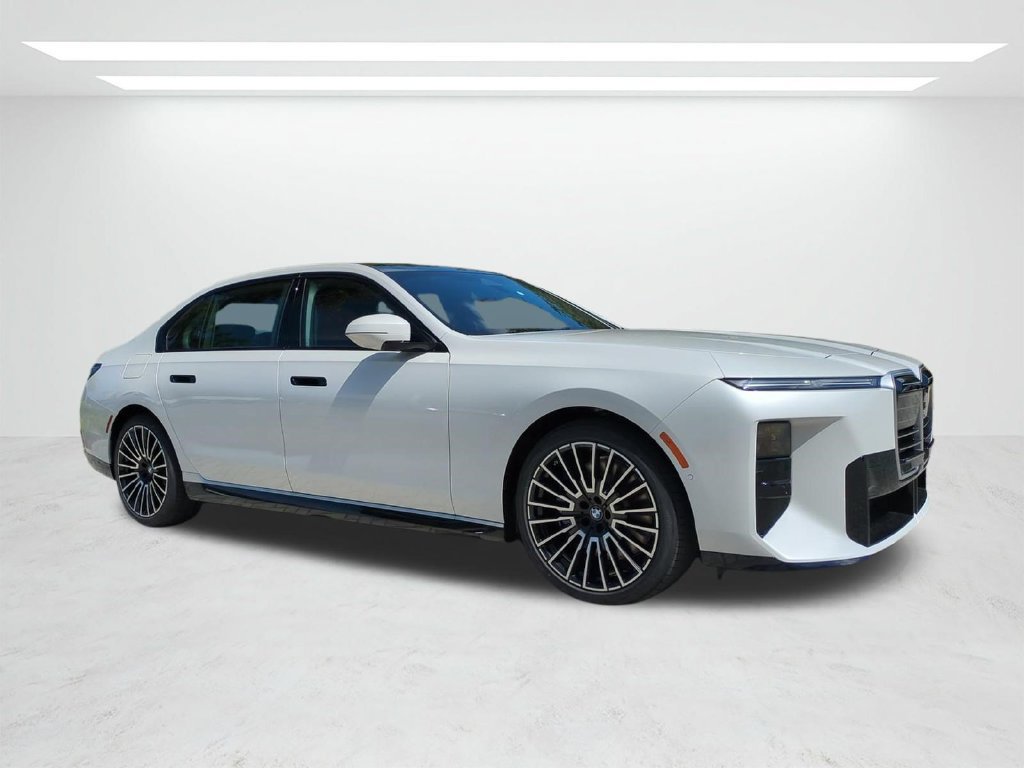 New 2027 BMW 740i w/ M Sport Package RWD image 2