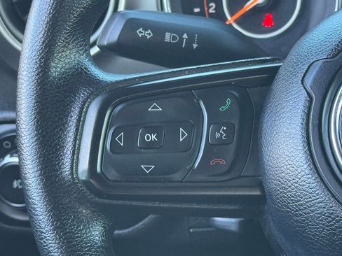 Used 2018 Jeep Wrangler Unlimited Sport image 22