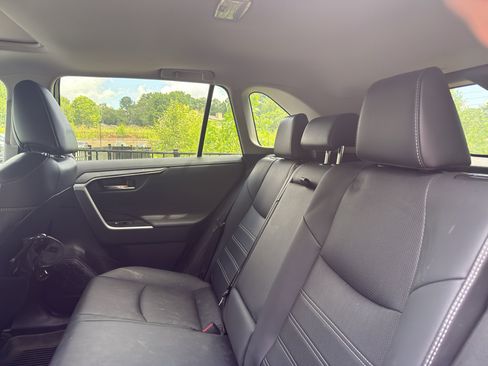 Used 2021 Toyota RAV4 Limited w/ Limited Grade Weather Package AWD/4WD image 6
