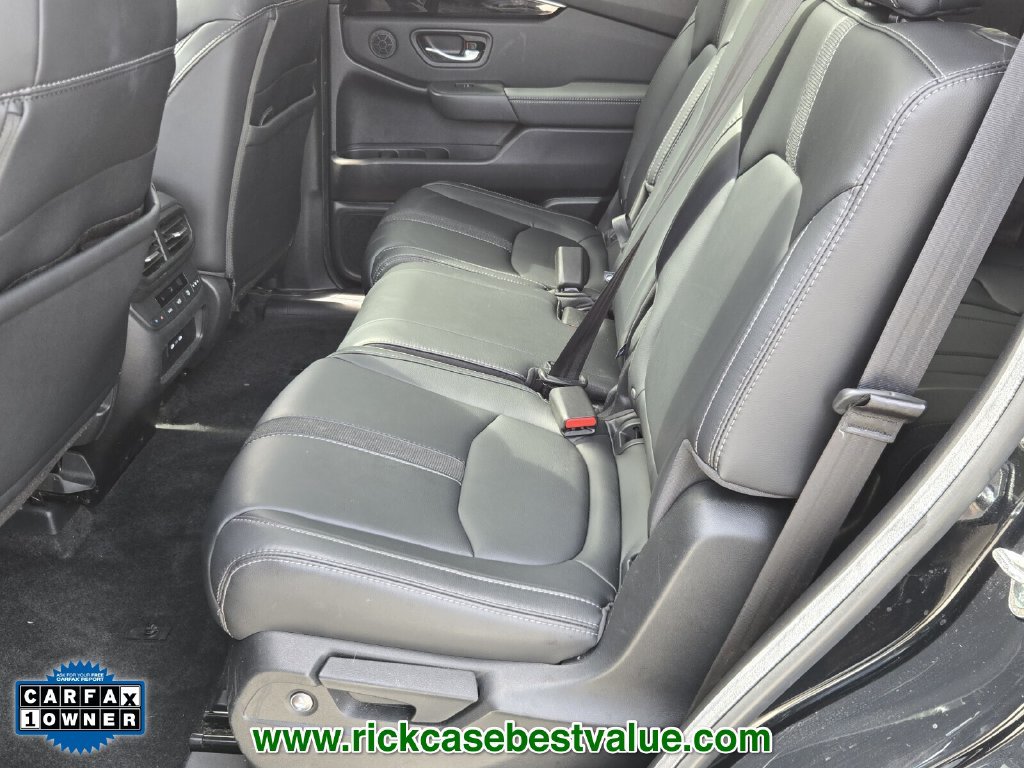 Used 2024 Honda Pilot Touring image 12