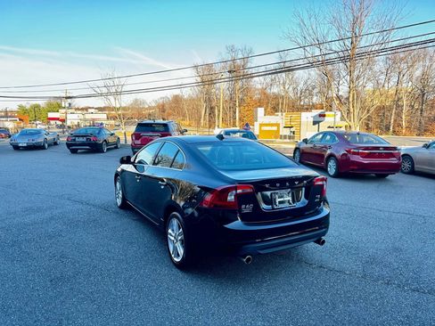 Used 2013 Volvo S60 T5 image 4