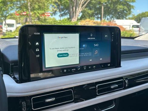 New 2026 Lincoln Aviator AWD w/ Jet Appearance Package image 26