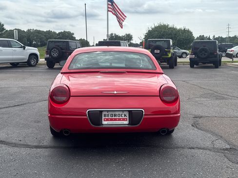 Used 2002 Ford Thunderbird RWD image 6