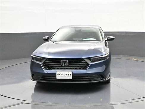 New 2025 Honda Accord SE image 23