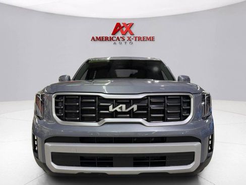 Used 2024 Kia Telluride S image 8