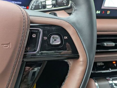 New 2026 Lincoln Aviator Reserve w/ Luxury Package image 23