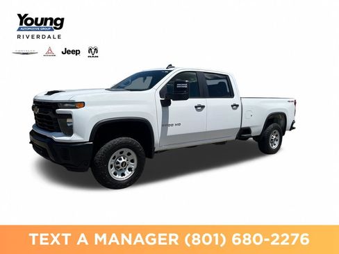 Used 2025 Chevrolet Silverado 3500 W/T AWD/4WD image 1