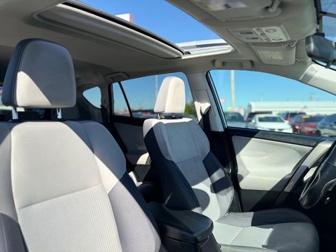 Used 2015 Toyota RAV4 XLE image 23