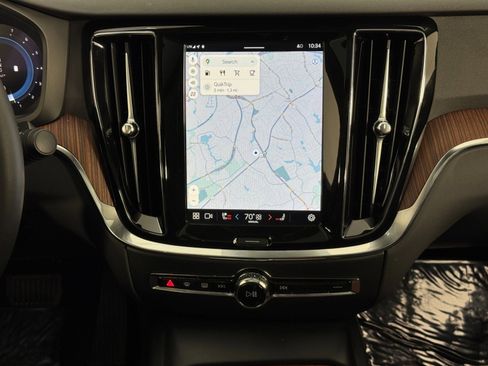 Used 2025 Volvo S60 B5 Plus w/ Climate Package image 24