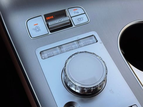 New 2026 Genesis GV70 2.5T Advanced image 35