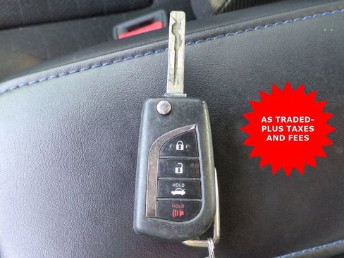 Used 2020 Toyota Corolla SE image 27