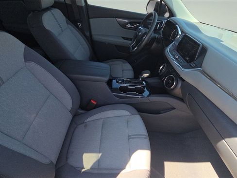 Used 2022 Chevrolet Blazer LT image 25