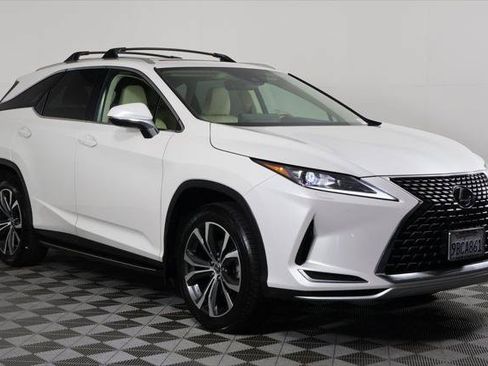 Certified 2022 Lexus RX 350L FWD w/ Premium Package image 3