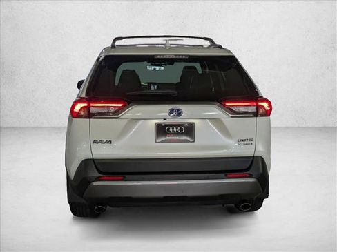 Used 2020 Toyota RAV4 Limited image 7