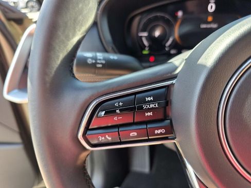 Certified 2025 MAZDA CX-70 Plug-In Hybrid w/ Premium Plus AWD/4WD image 17