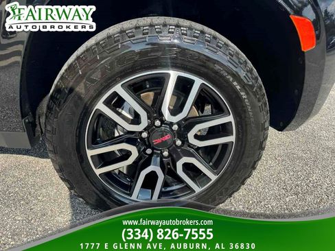 Used 2021 GMC Yukon AT4 AWD/4WD image 36