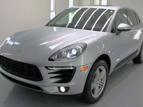 Used 2017 Porsche Macan S image 4