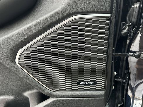 Used 2024 Jeep Grand Cherokee Overland w/ Adv Protech Group III image 14