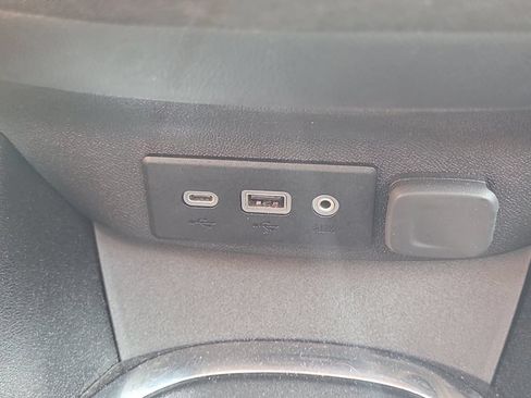 Used 2023 Chevrolet Malibu LT FWD image 24