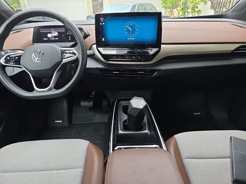 Used 2023 Volkswagen ID.4 Pro RWD image 2