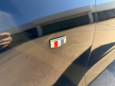 Used 2017 Chevrolet Camaro LT image 7