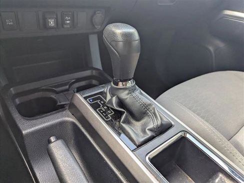 Used 2019 Toyota Tacoma SR5 image 11